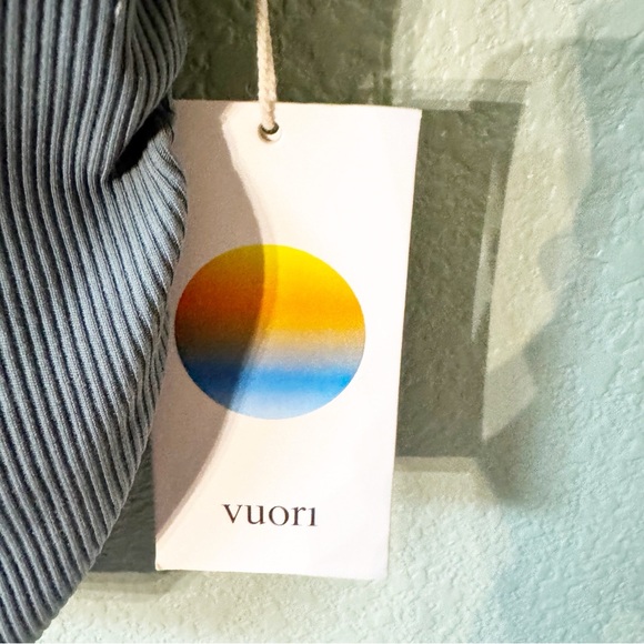 Vuori Ribbed Ruched Tank - Picture 5 of 6